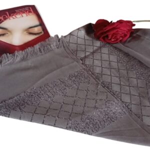 Embroidered Lawn Stoler